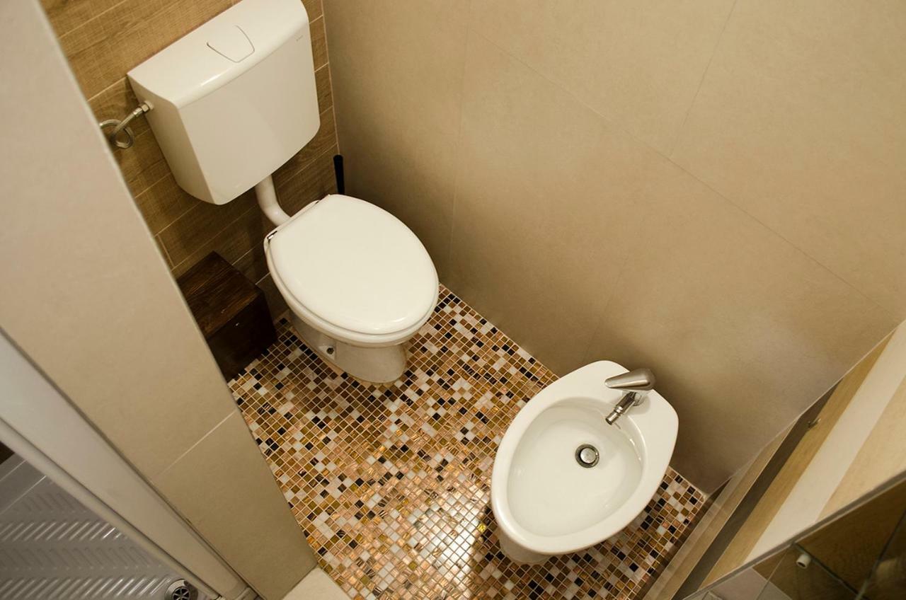 Medieval Central Apartment Болоня Екстериор снимка