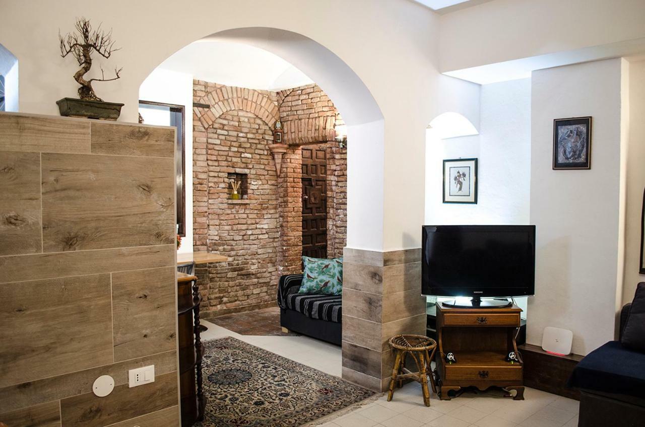 Medieval Central Apartment Болоня Екстериор снимка
