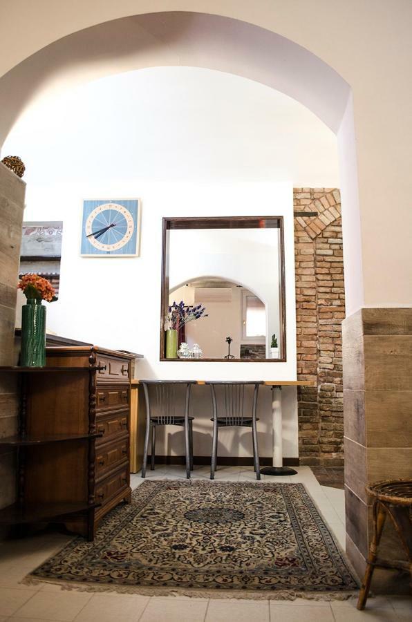 Medieval Central Apartment Болоня Екстериор снимка
